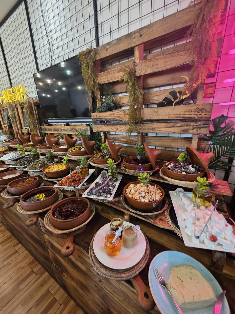 Lemon Bahrain – A Culinary Gem on Saar-Budaiya Highway