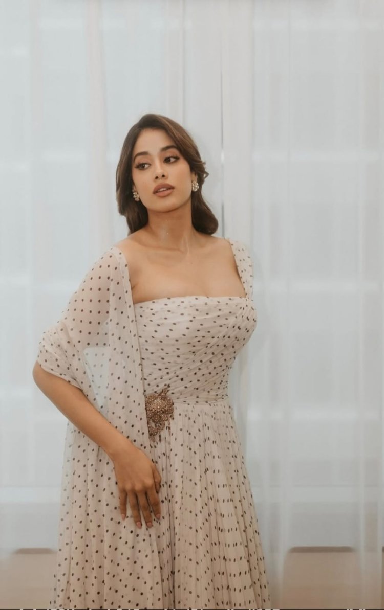 Janhvi Kapoor Shines at TIFF Red Carpet in Saree-Inspired Miu Miu for Homebound
