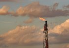 IEA Forecasts Major Oil Glut in 2026 as Supply Outpaces Demand