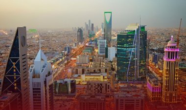 Riyadh’s Skyline Symbolizes Saudi Arabia’s Rapid Urban and Economic Transformation