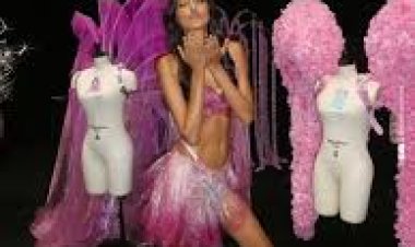 Neelam Gill Makes History Again as the First Punjabi Model to Walk the Victoria’s Secret Runway Twice