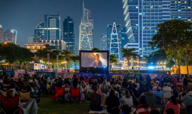 Enjoy Free Outdoor Movies in Dubai: Cinema Under the Stars at JLT Park