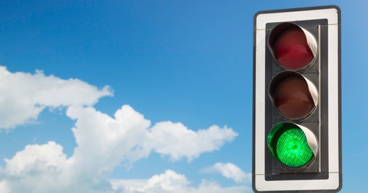 Dubai to Link Traffic Lights to Car Dashboards with AI-Powered UX Fusion System