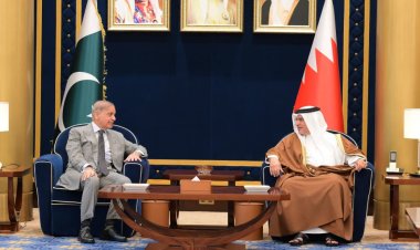 Pakistan Prime Minister Shehbaz Sharif Arrives in Bahrain for Official Visit