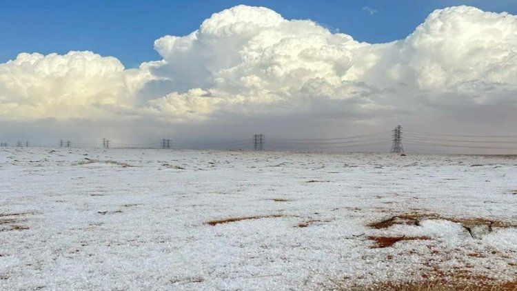 Historic Snowfall Transforms Saudi Arabia’s Desert into a Winter Wonderland