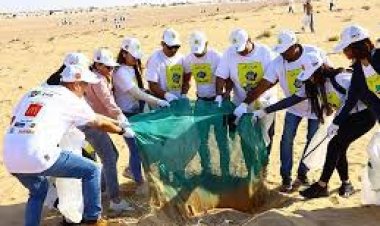 ‘A National Movement’: Over 90,000 Volunteers Unite for UAE Desert Clean-Up