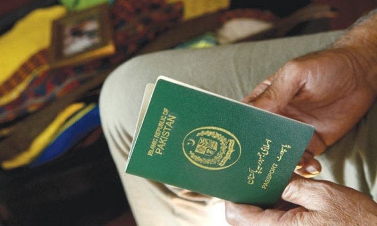 Italy Has Not Stopped Issuing Visas to Pakistani Citizens, Officials Confirm