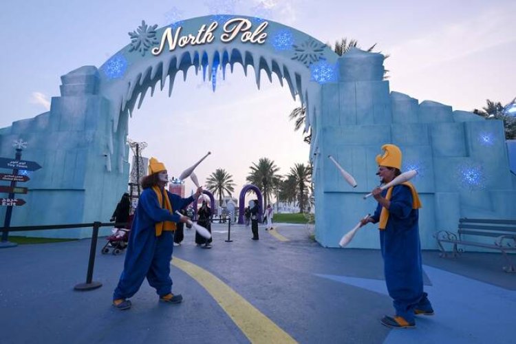 Saudi Arabia: Jeddah Winter Wonderland Thrills Visitors With Rides and Entertainment