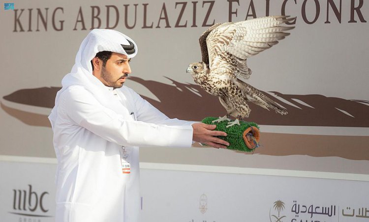 Saudi Arabia: King Abdulaziz Falconry Festival 2025 Launches With Falconers From Nine Countries
