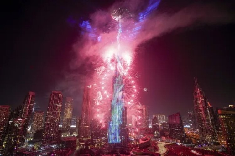 Dubai set to welcome 2025 with 48 licensed fireworks shows across the city