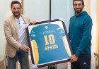 Shaikh Nasser Welcomes Cricket Star Shahid Afridi to Bahrain