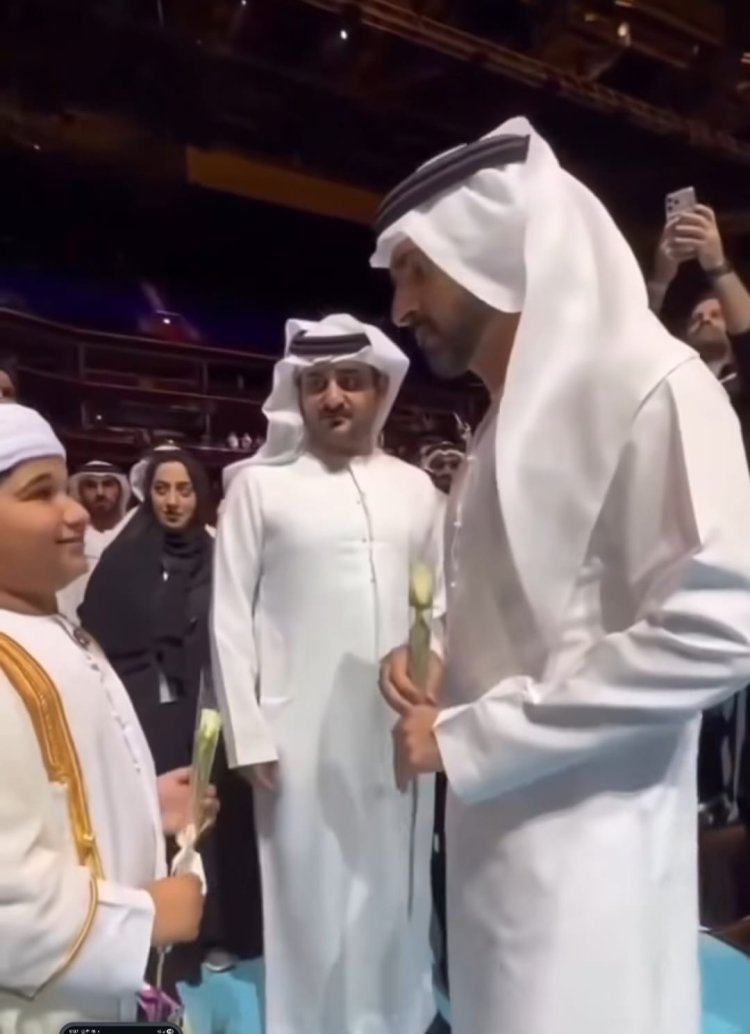 Sheikh Hamdan’s white rose gesture steals spotlight at Arab Hope Makers ceremony