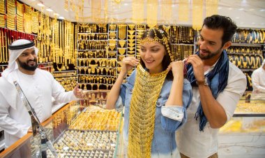 Dubai gold prices retreat nearly Dh30 after record surge
